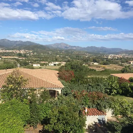 Semesterbostad Bellavista-holiday-home Tanaunella